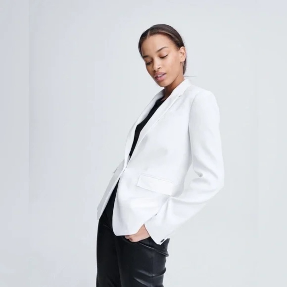 Rag & Bone. Rylie Crepe Blazer Slim Tailored Fit. Crisp White. Size 6.